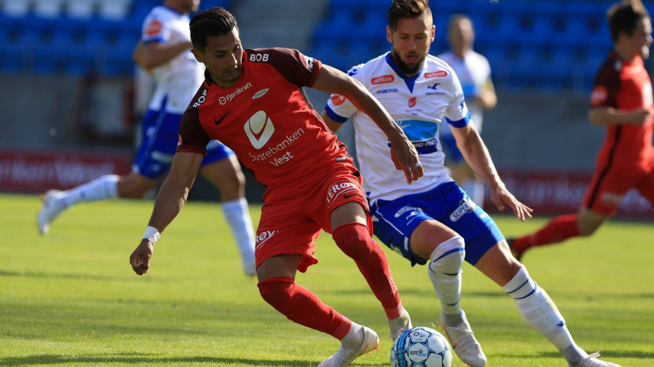 关于火力全开！滚球预测比赛数据创纪录的信息