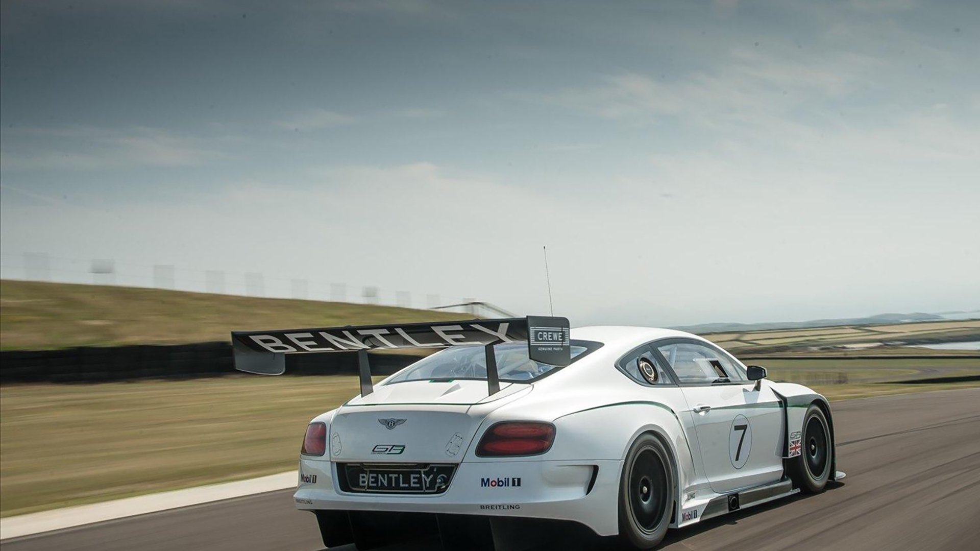 休斯顿的夜与芝加哥的刀，当钢铁之心在绝境淬火