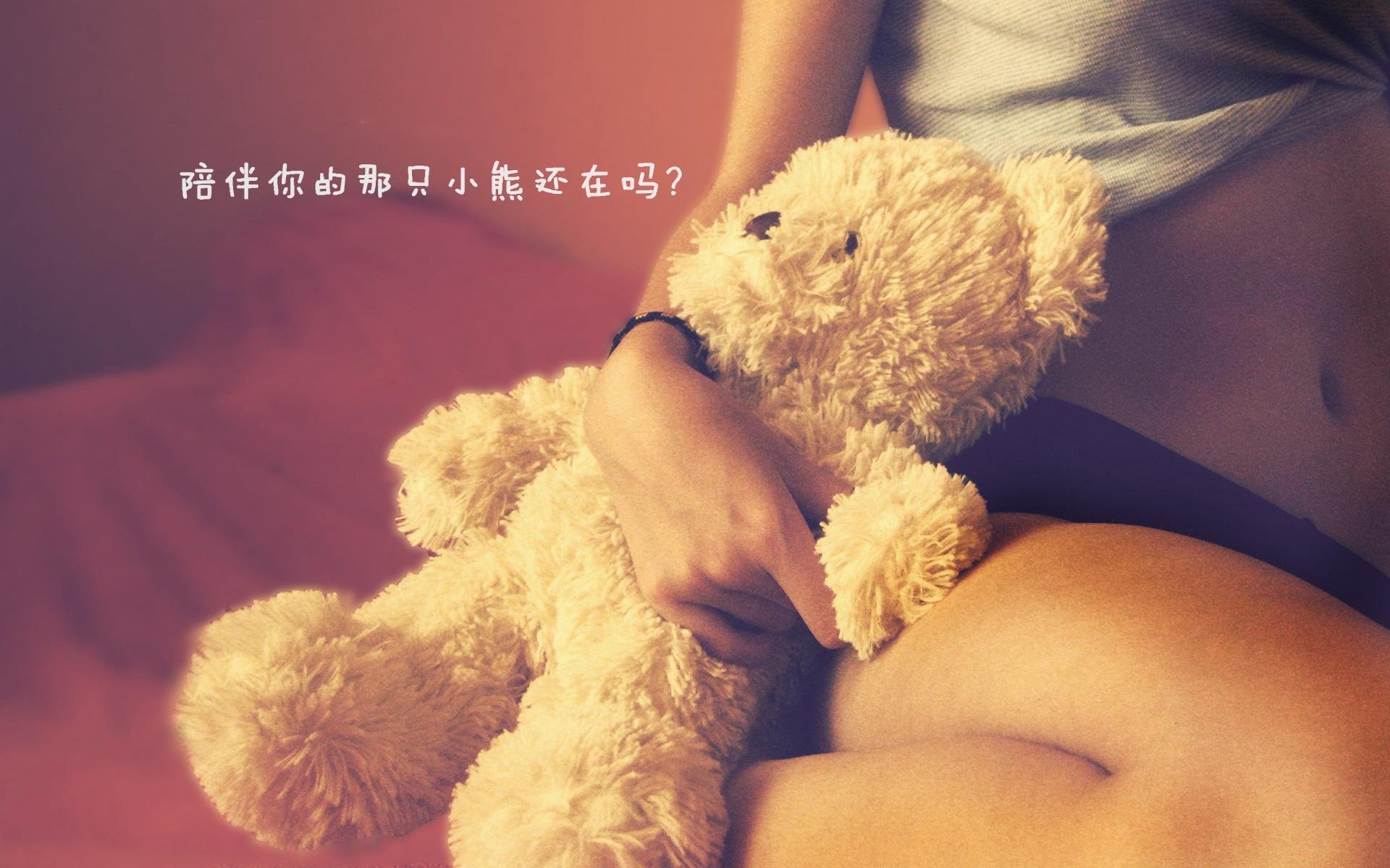 非常有张力。关键词看似矛盾—2026年世界杯H组的欧洲内战(比利时对法国)为何会提到日本球员三笘薰?但正是这种矛盾,构成了唯一性的核心