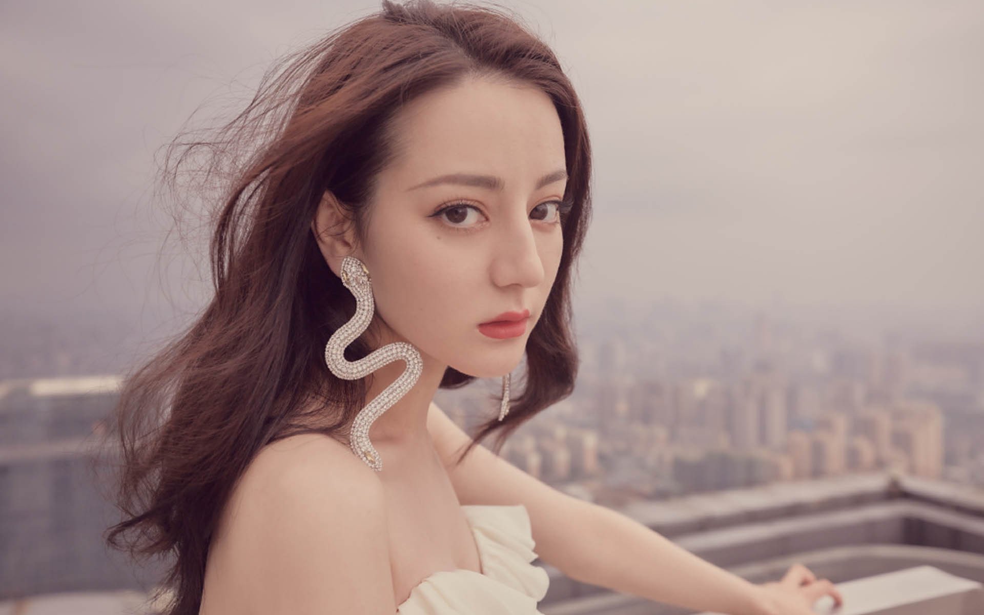利马之夜,蓝白与金黄的裂变—2026世界杯C组关键战,坎塞洛用艺术足球为秘鲁完胜定调